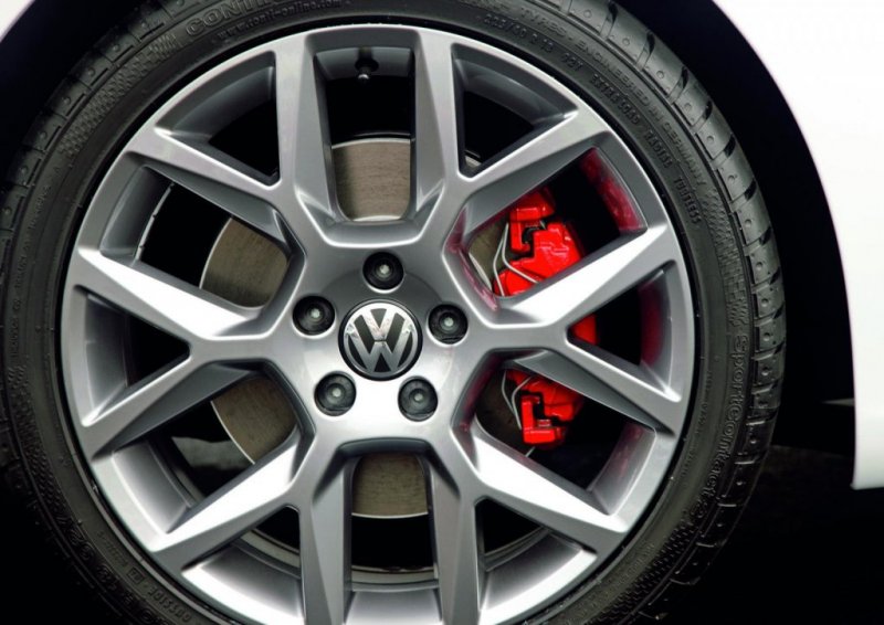 2011 Golf GTI 35