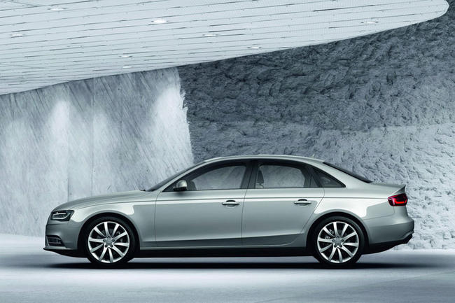 2012_AUDI_A4-2