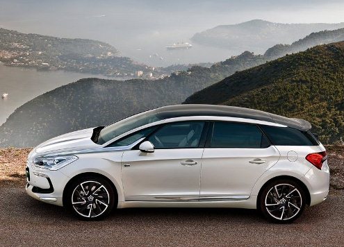 2013 CITROEN DS5 white