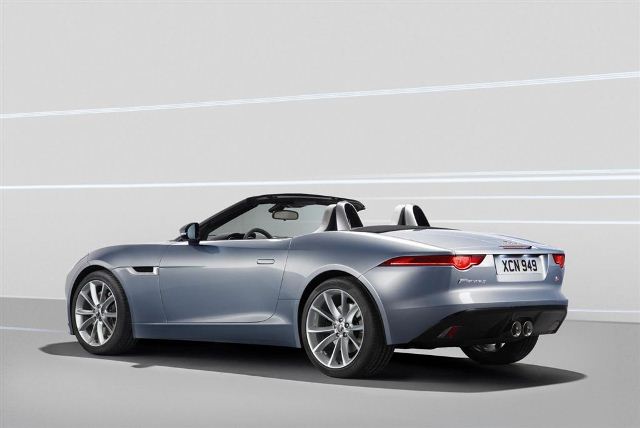 JAGUAR F Type rear pic