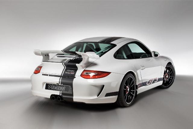 MAGNAT Snowmobile DESIGN PORSCHE 911 GT3 tuning