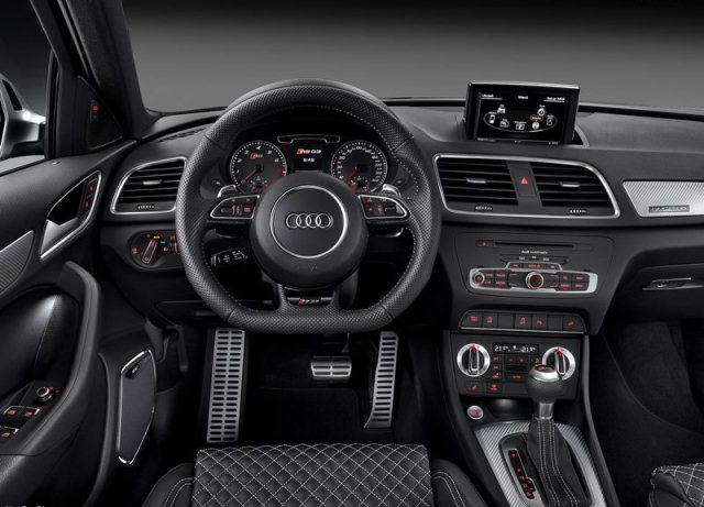 2014 AUDI Q3 RS