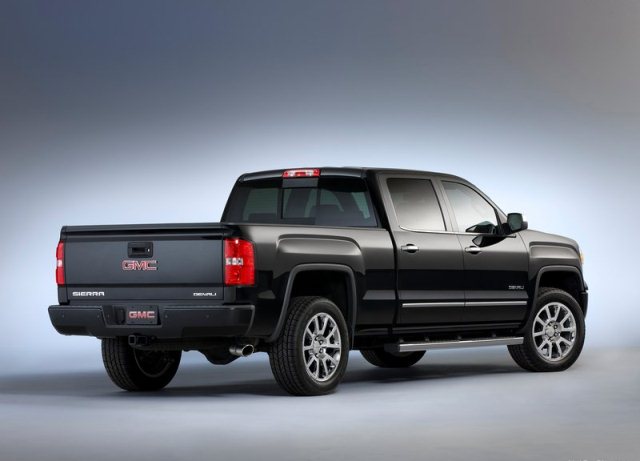 2014 GMC Sierra Denali