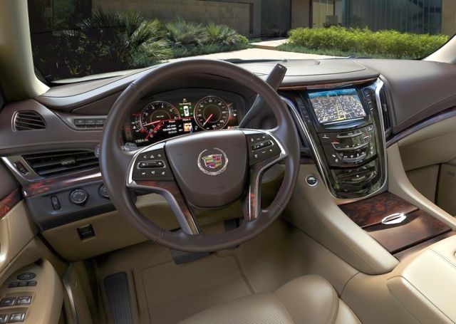 2015_CADILLAC_ESCELADE_SUV_4X4_dashboard_pic-8
