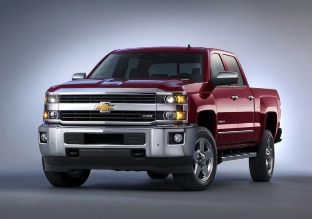 CHEVY 4X4 TRUCK SLIVERADO HD  2015 