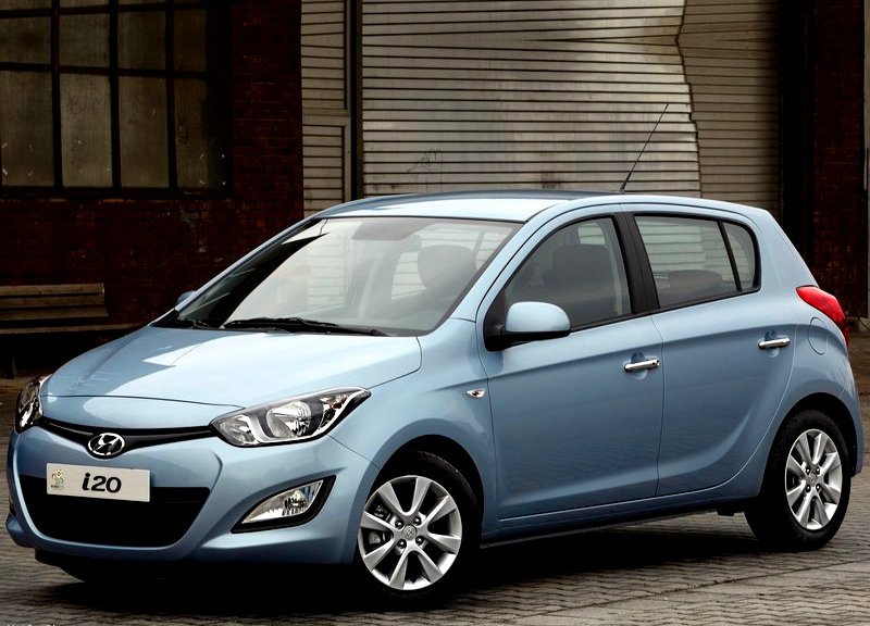 2013 HYUNDAI i20…www.oopscars.com…!