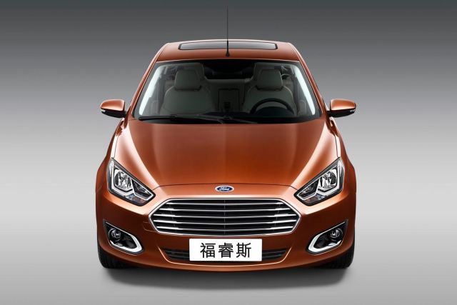 2015 FORD ESCORT-Fiesta Sedan