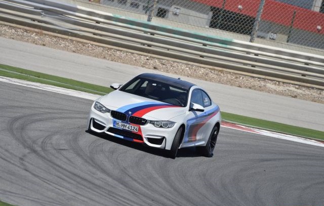 BMW M4 COUPE DRIFT
