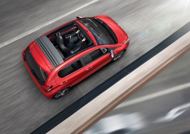 PEUGEOT 108 