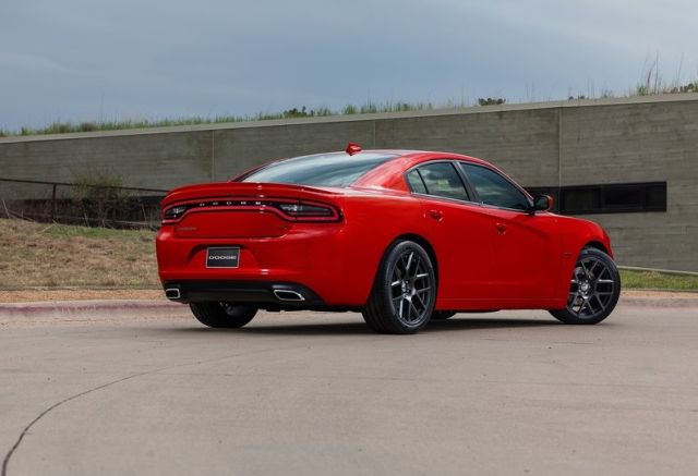 2015 DODGE CHARGER