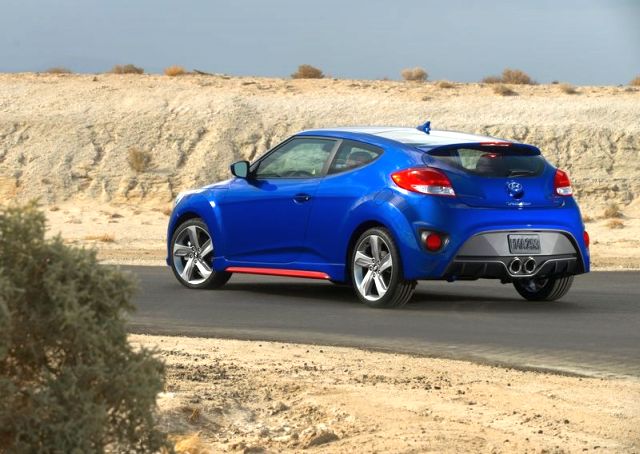 HYUNDAI VELOSTER TURBO R-SPEC