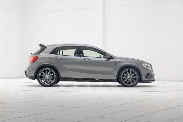 2015 MERCEDES-BENZ GLA Class tuned by BRABUS
