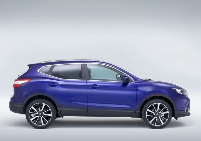 2015 NISSAN QASHQAI