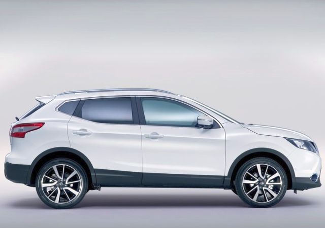 2015 NISSAN QASHQAI