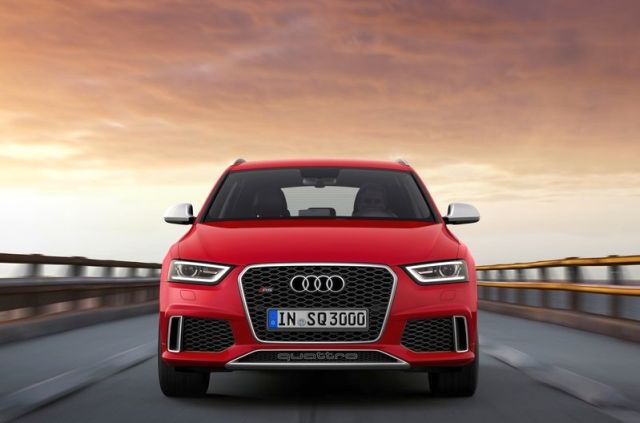 2015 AUDI RS Q3