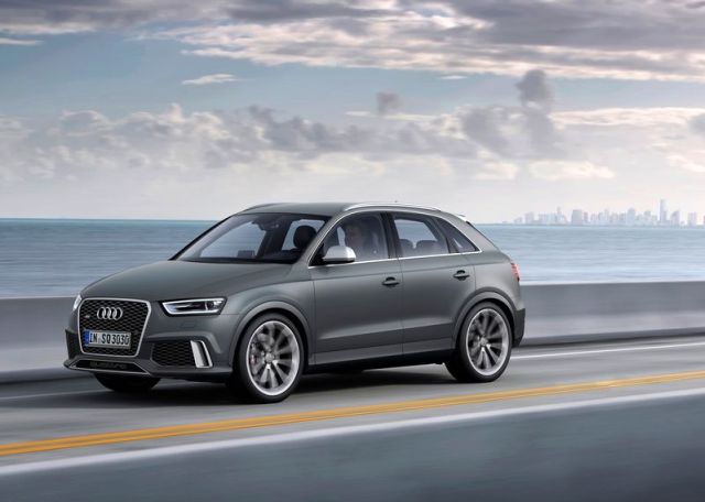 2014_Audi_RS_Q3_matte_gray_pic-5