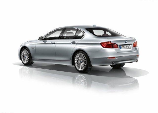 2014_BMW_5_SERIES_pic-2