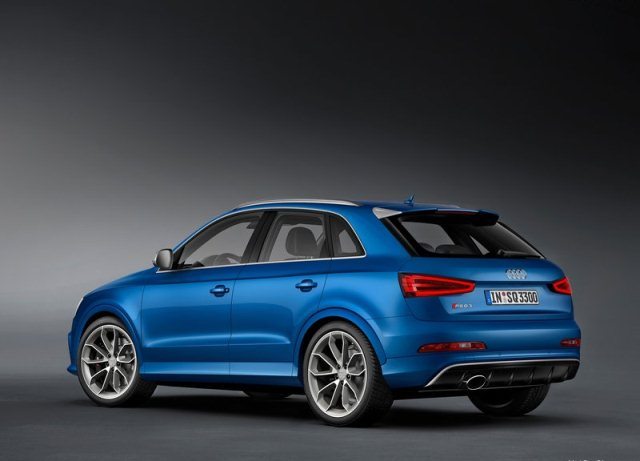 2014_Blue_Audi_Q3_RS_rear_pic-3