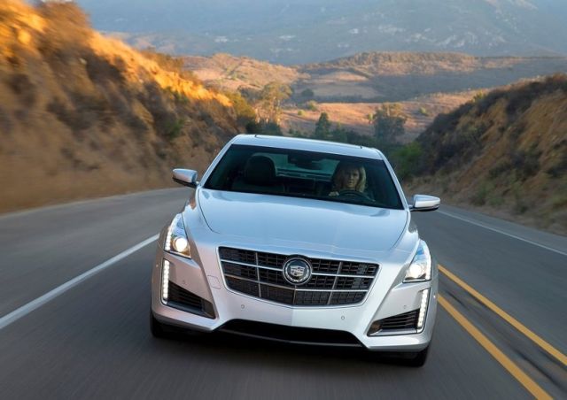 2014_CADILLAC_CTS_front_pic-3