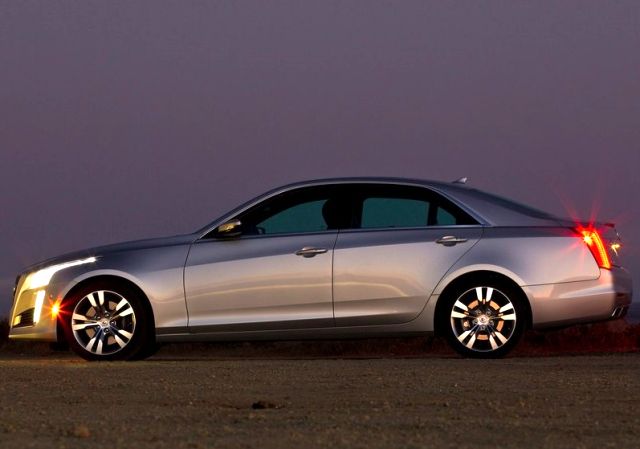 2014_CADILLAC_CTS_profile_pic-8