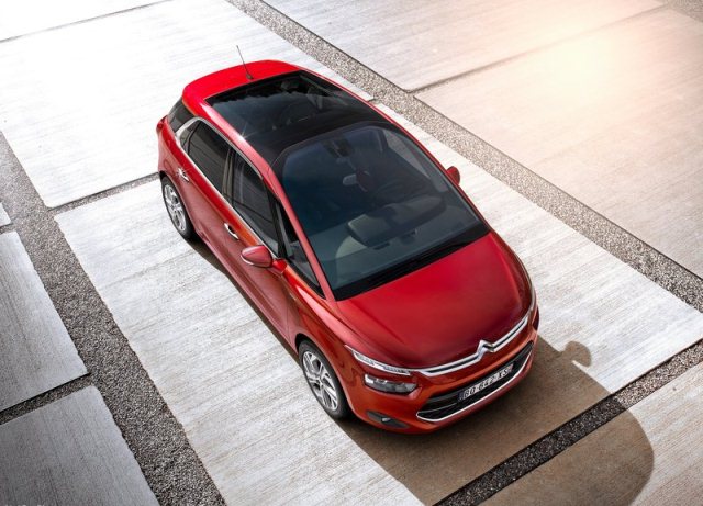 2014_CITROEN_C4_PICASSO_airview_pic-6