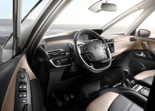 2014_CITROEN_C4_PICASSO_steeringwheel_pic-8