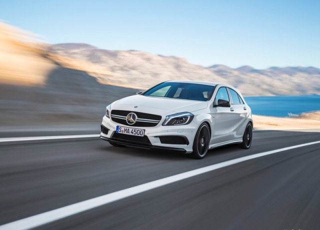 2014_MERCEDES_A45_AMG_White_pic-14