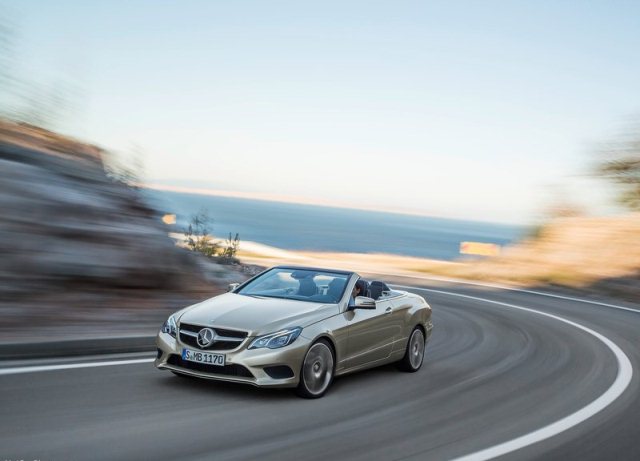 2014_MERCEDES_E_CLASS_CABRIO_pic-4