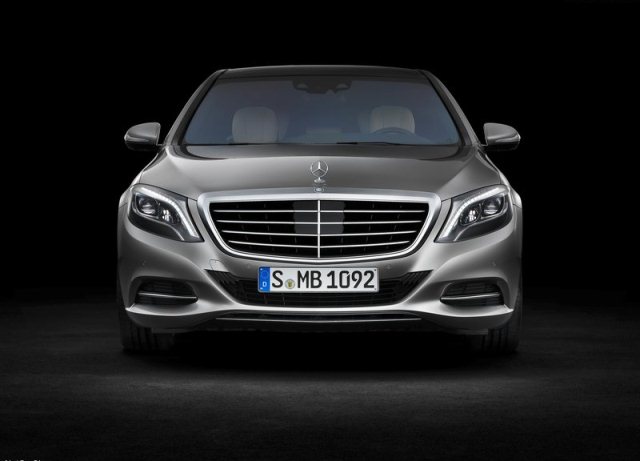 2014_MERCEDES_S_CLASS_pic-12