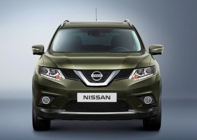 NISSAN X-TRAIL SUV