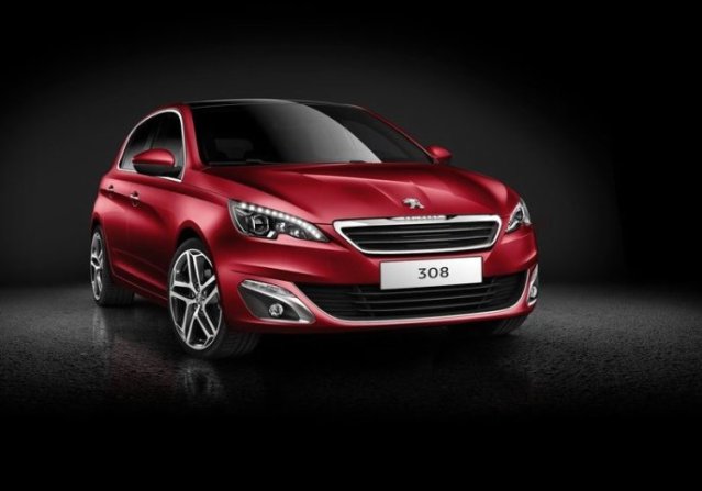 2014_PEUGEOT_308_front_pic_2