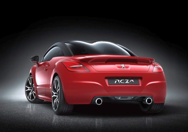 2014_PEUGEOT_RCZ-R_rear_pic-16