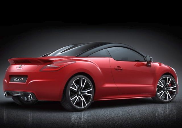 2014_PEUGEOT_RCZ-R_rear_pic-18