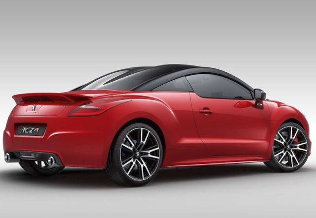 2014_PEUGEOT_RCZ-R_rear_pic-19