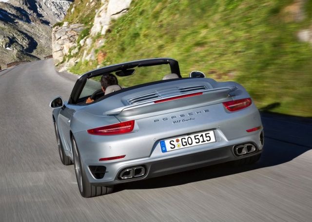 2014_PORSCHE_911_TURBO_CABRIO_rear_pic-3