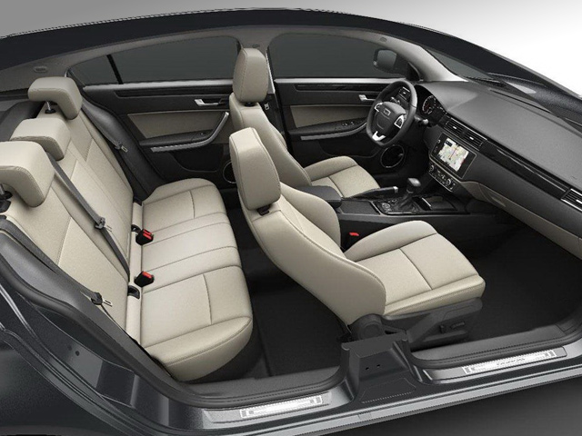 2014_QOROS_3_SEDAN_interior_pic-8