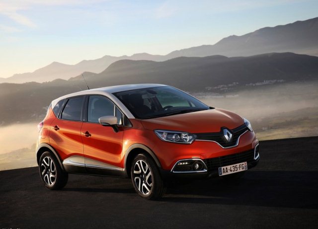 2014_RENAULT_CAPTUR_front_pic-5