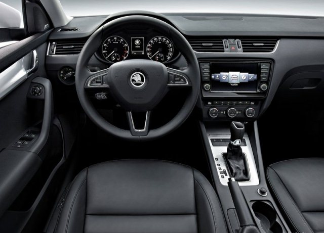 2015 SKODA OCTAVIA