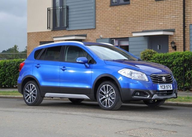2014_SUZUKI_S-CROSS_SX-4_Front-pic-3