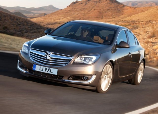 2014_VAUXHALL_INSIGNIA_Restyle_front_pic-1