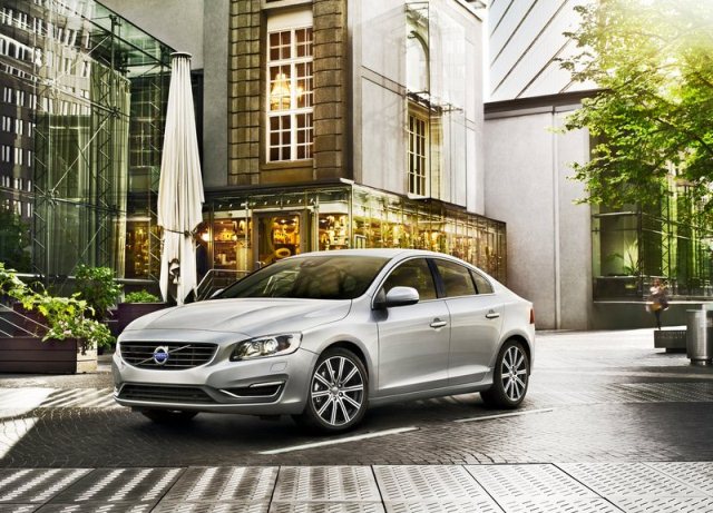 VOLVO S60 2014