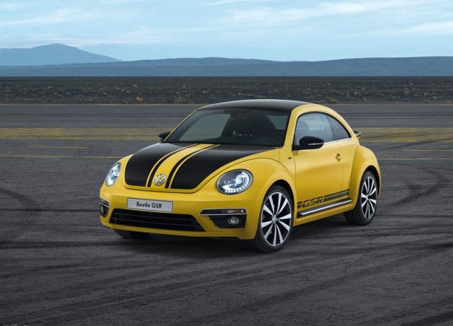 2014_VW_BEETLE_GSR_front_pic-1