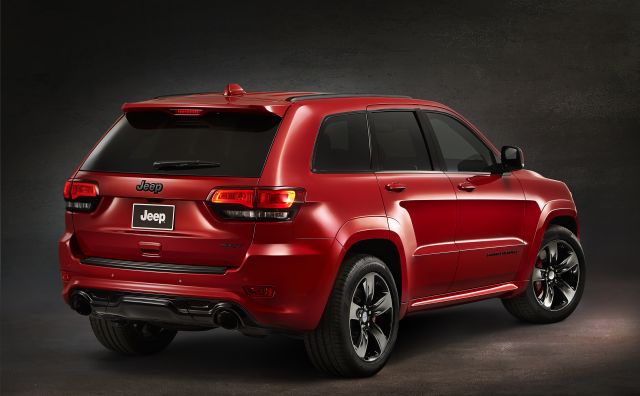 2015 Jeep Grand Cherokee SRT Red Vapor Edition_pic-2