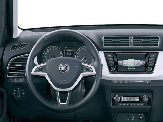 2015 SKODA FABIA