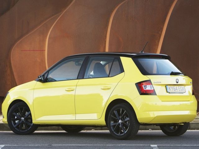 2015 SKODA FABIA
