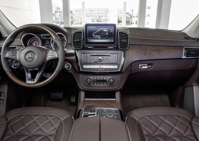 2016 MERCEDES GLE