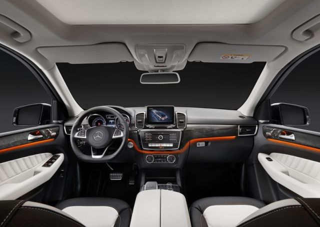 2016_MERCEDES_GLE_pic-9