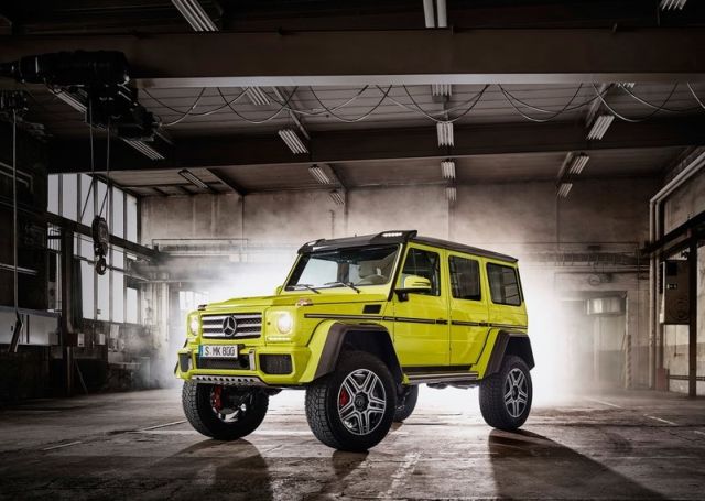 MERCEDES G500 4X4-2