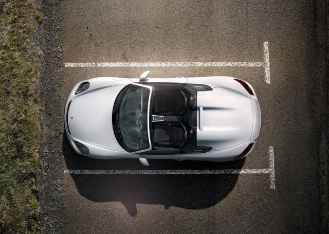 2016 PORSCHE BOXSTER SPYDER