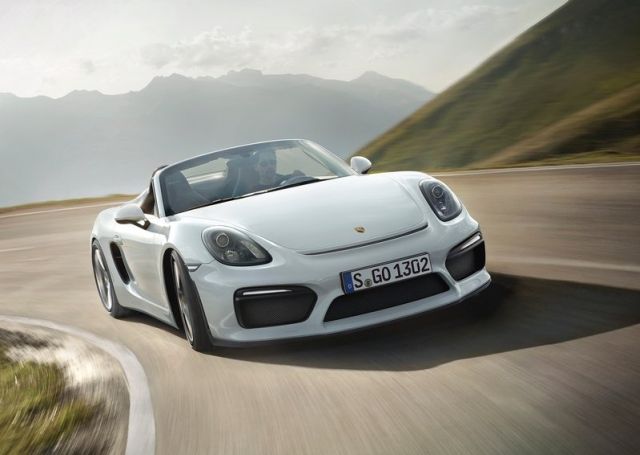 2016_PORSCHE_BOXSTER_SPYDER_pic-7